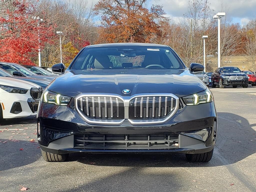 2026 Bmw 530i xDrive photo 2