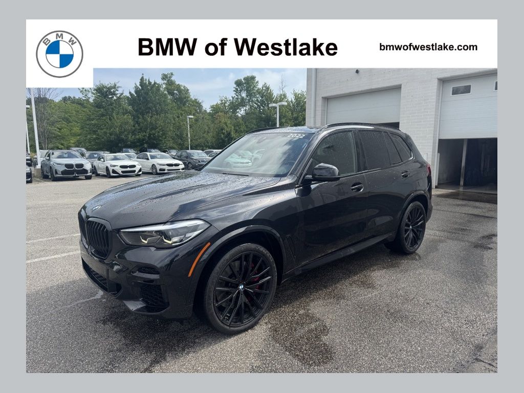 2022 BMW X5 M50i's photo