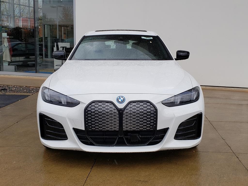 New 2025 BMW i4 xDrive40 Gran Coupe