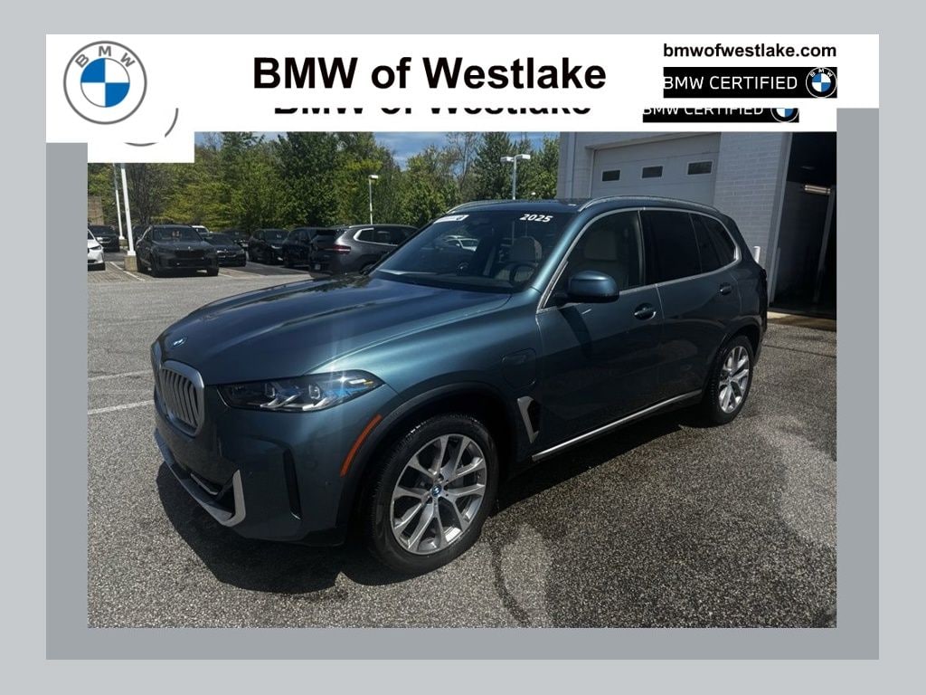 2025 BMW X5 xDrive50e's photo