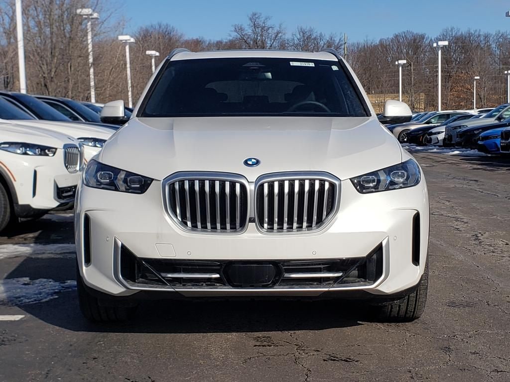 New 2026 BMW X5 xDrive50e SUV