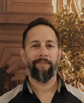 Staff member Jon Quinn from ID_34f98fe6805a