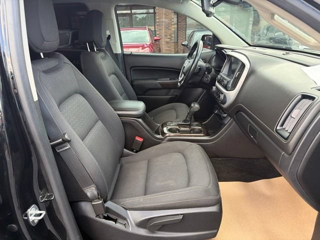 2018 GMC Canyon SLE - Photo 18