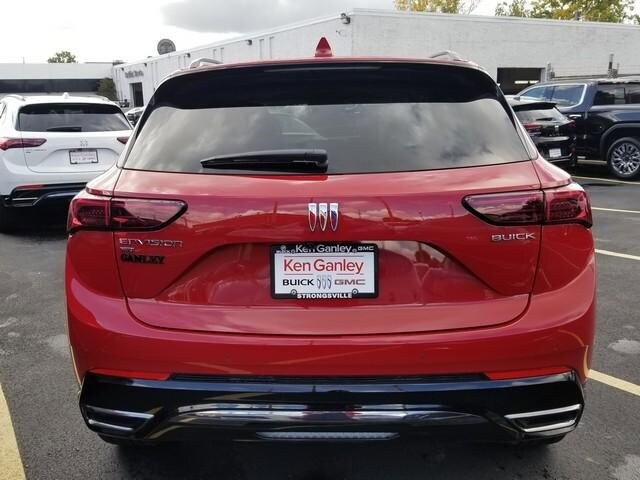 2025 Buick Envision Sport Touring photo 4