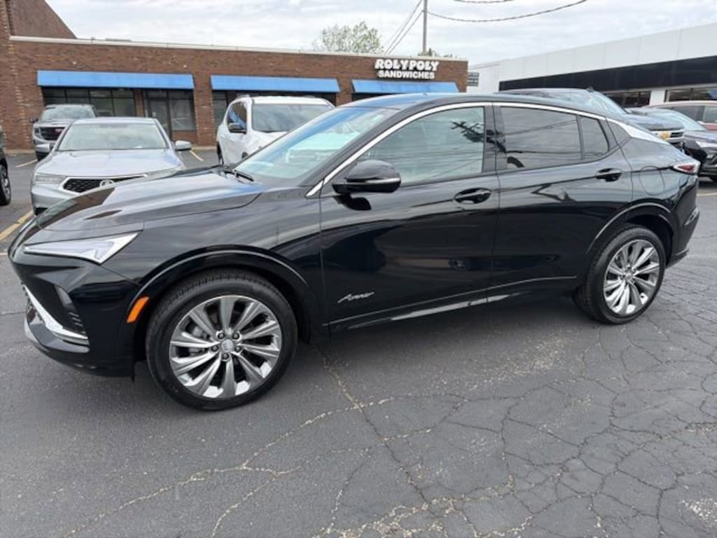 Used 2025 Buick Envista Avenir SUV