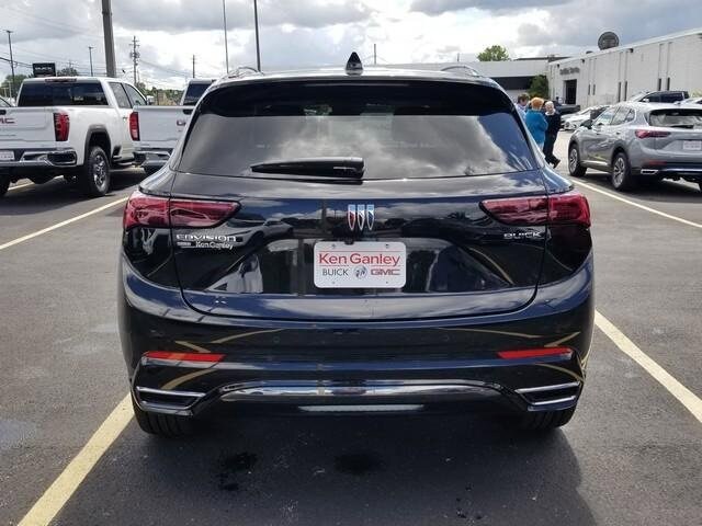 2025 Buick Envision Sport Touring photo 4