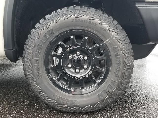 2026 GMC Sierra 1500 AT4X - Photo 15