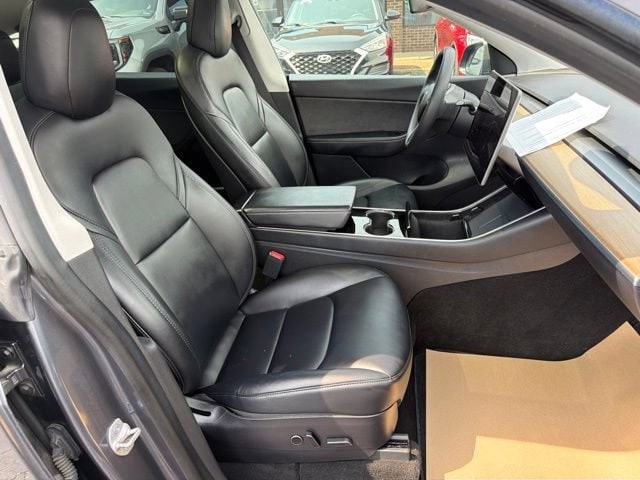 2021 Tesla Model Y Long Range - Photo 21