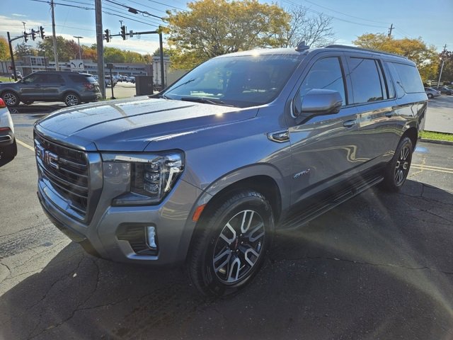 2021 Gmc Yukon XL AT4 photo 3