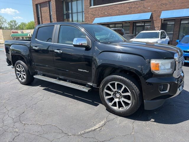 2019 GMC Canyon 4WD Denali Crew Cab Short Box's photo