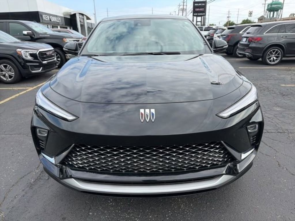 Used 2025 Buick Envista Avenir SUV