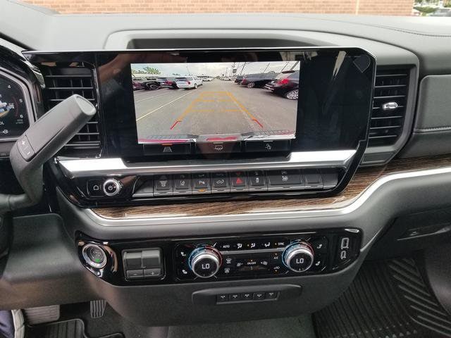 2026 GMC Sierra 3500HD SLE - Photo 10