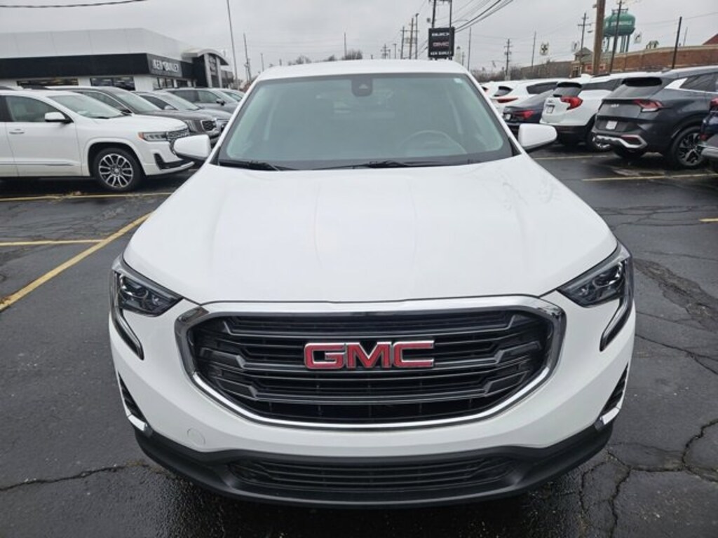 Used 2021 GMC Terrain SLE SUV