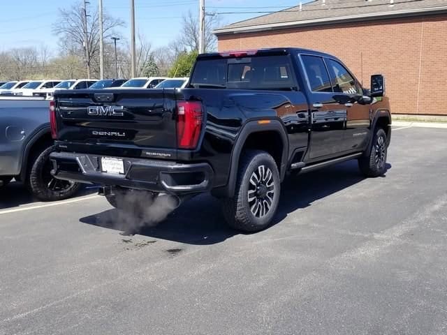 2026 GMC Sierra 2500HD Denali Ultimate - Photo 3