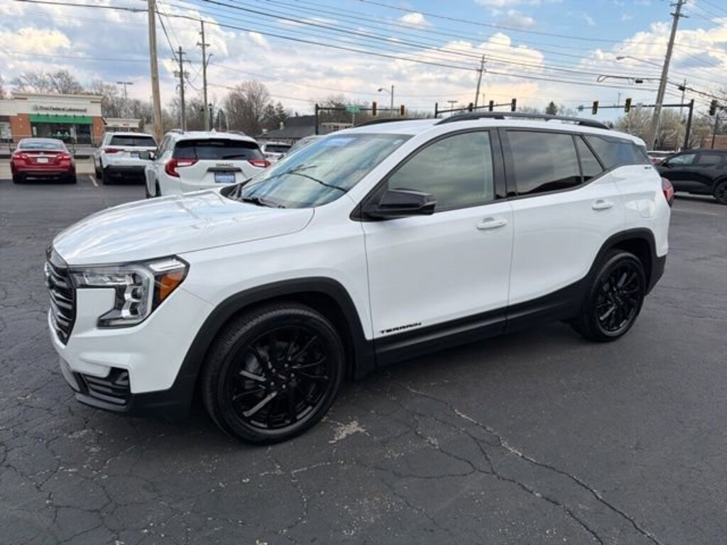 Certified 2023 GMC Terrain SLT SUV