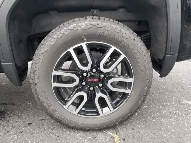 2026 GMC Sierra 1500 AT4 - Photo 11