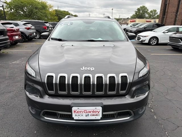 Used 2015 Jeep Cherokee Limited with VIN 1C4PJLDSXFW701899 for sale in Strongsville, OH