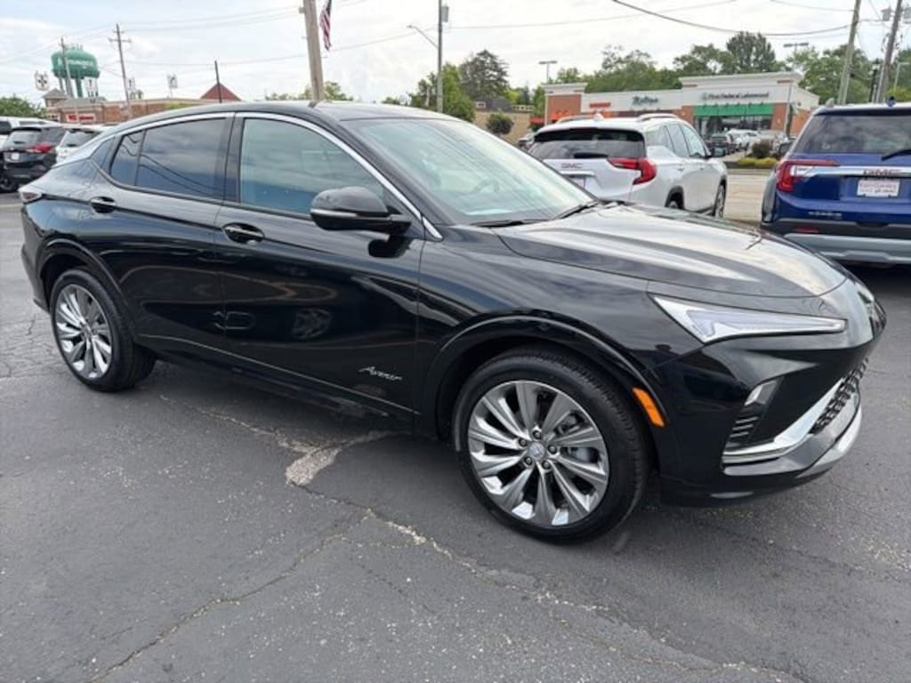 Used 2025 Buick Envista Avenir SUV