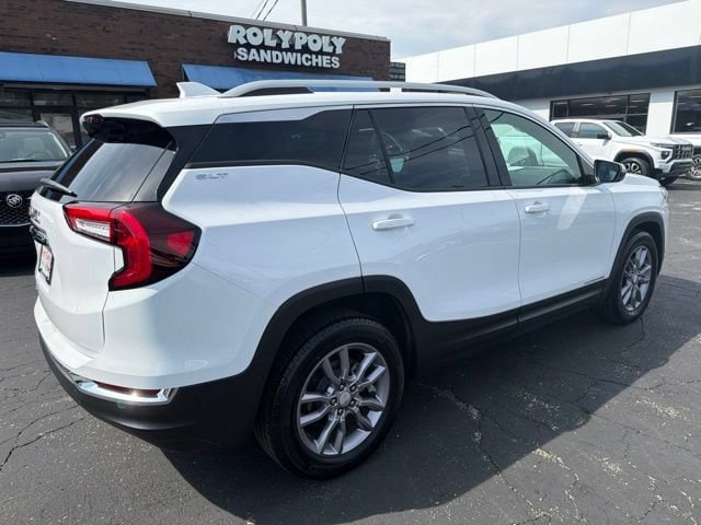 2023 GMC Terrain SLT - Photo 6