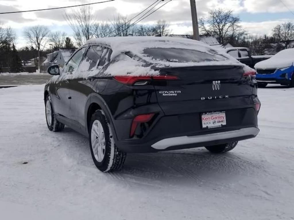 New 2026 Buick Envista Preferred SUV