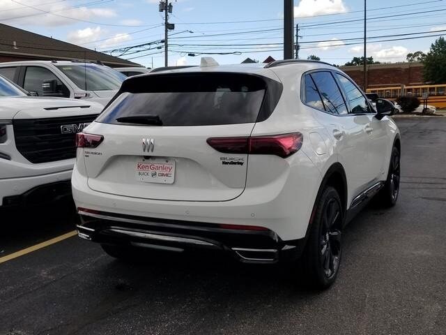 2025 Buick Envision Sport Touring photo 3