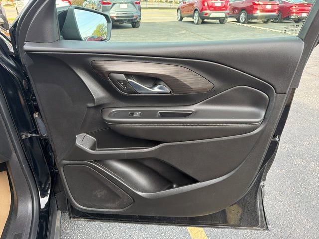 2023 GMC Terrain SLE - Photo 18