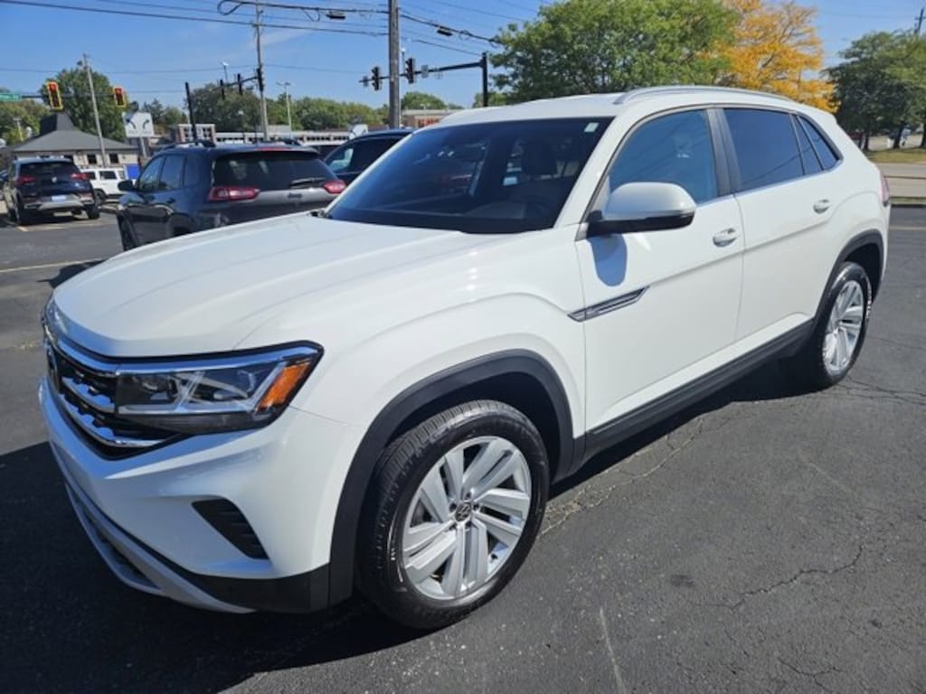 Used 2022 Volkswagen Atlas Cross Sport 3.6L V6 SE w/Technology SUV
