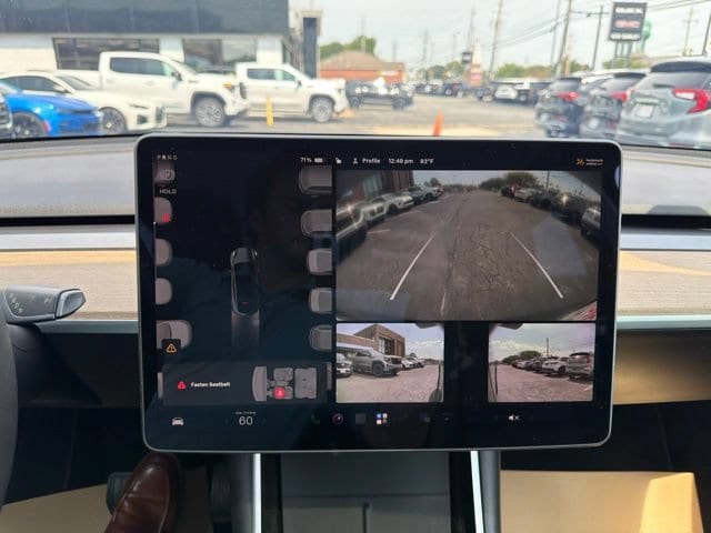 2021 Tesla Model Y Long Range - Photo 23