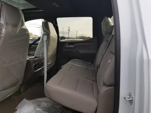 2026 GMC Sierra 1500 SLT - Photo 8