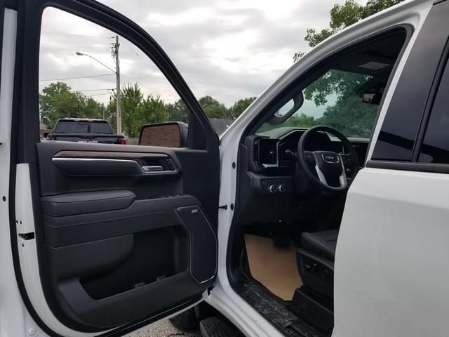 2026 GMC Sierra 1500 Elevation - Photo 6