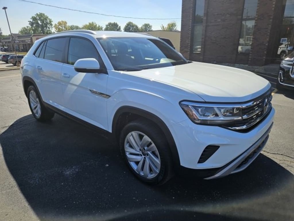 Used 2022 Volkswagen Atlas Cross Sport 3.6L V6 SE w/Technology SUV