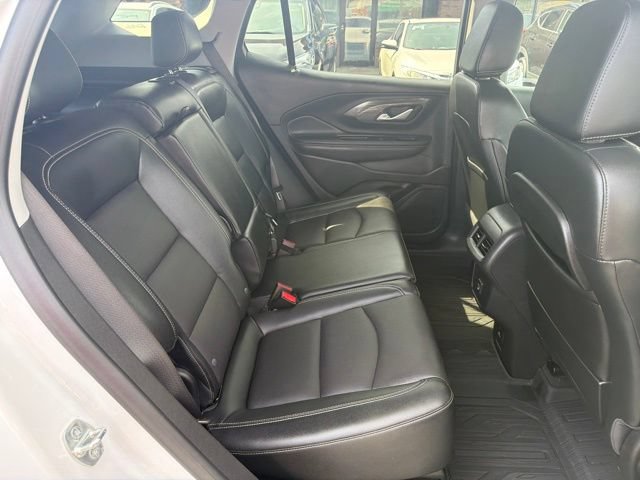 2023 GMC Terrain SLT - Photo 18