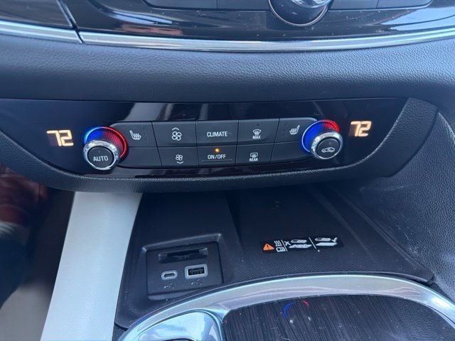 2024 Buick Enclave Essence - Photo 24