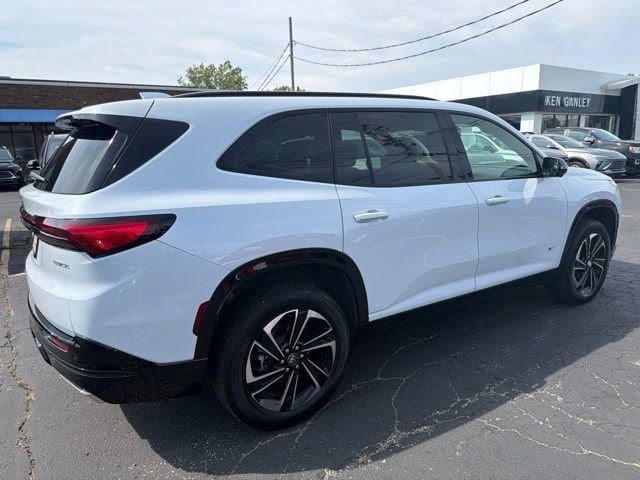 2026 Buick Enclave Sport Touring - Photo 6
