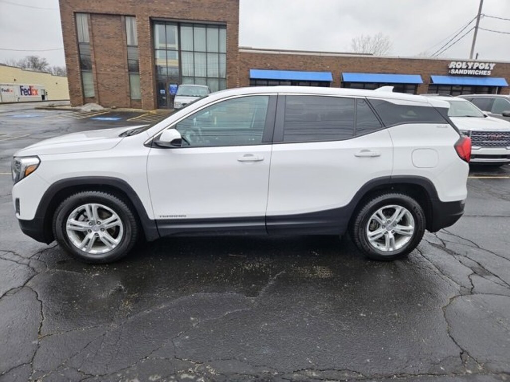 Used 2021 GMC Terrain SLE SUV