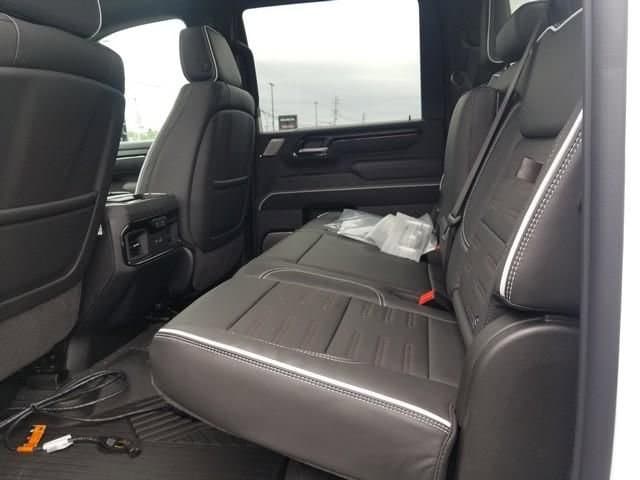 2026 GMC Sierra 2500HD AT4X - Photo 10