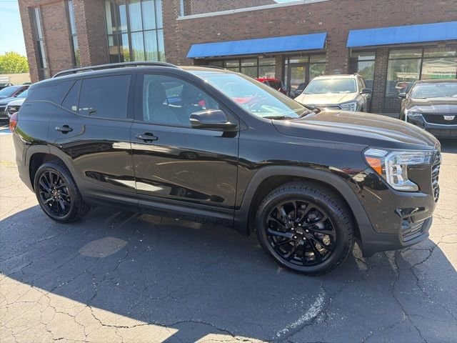 2023 GMC Terrain SLT AWD's photo