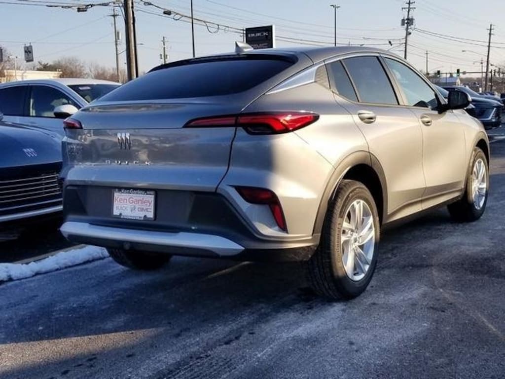 New 2026 Buick Envista Preferred SUV