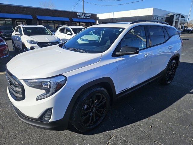 2020 Gmc Terrain SLE photo 3