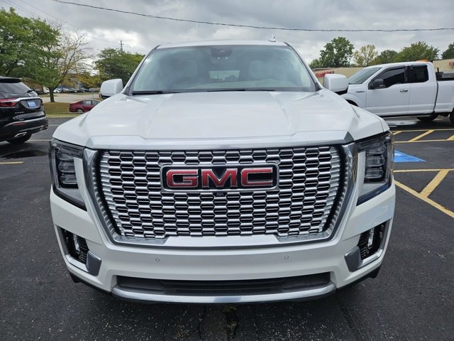2023 Gmc Yukon XL Denali photo 2