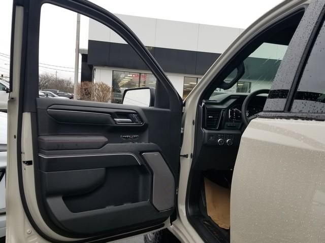 2026 GMC Sierra 1500 AT4X - Photo 7