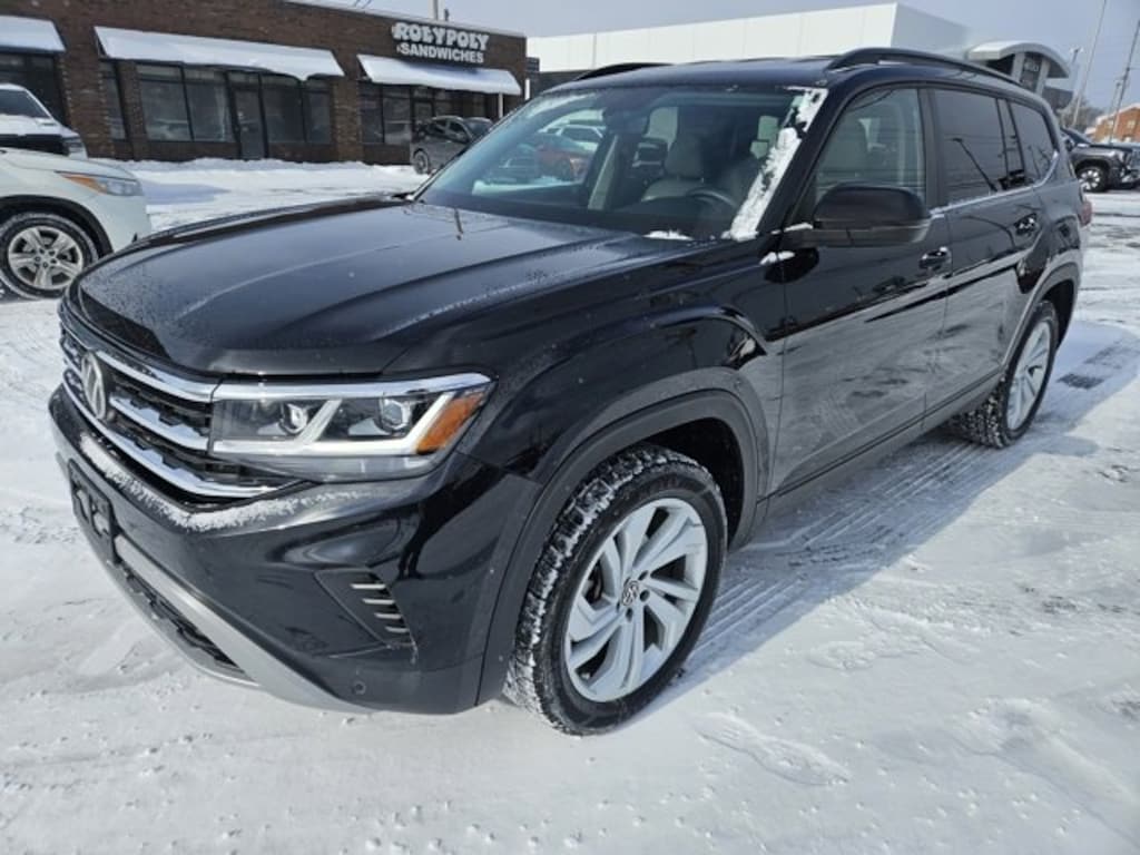 Used 2022 Volkswagen Atlas 3.6L V6 SE w/Technology SUV