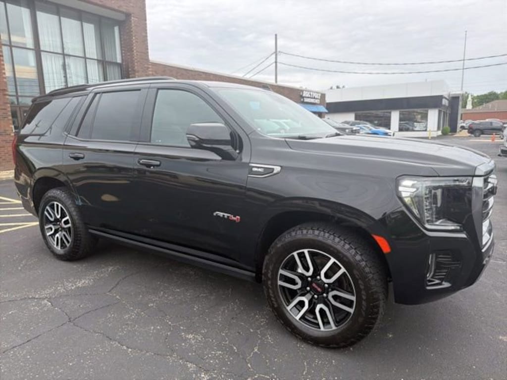 Used 2021 GMC Yukon AT4 SUV