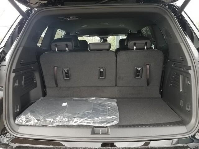 2025 Buick Enclave Sport Touring photo 4