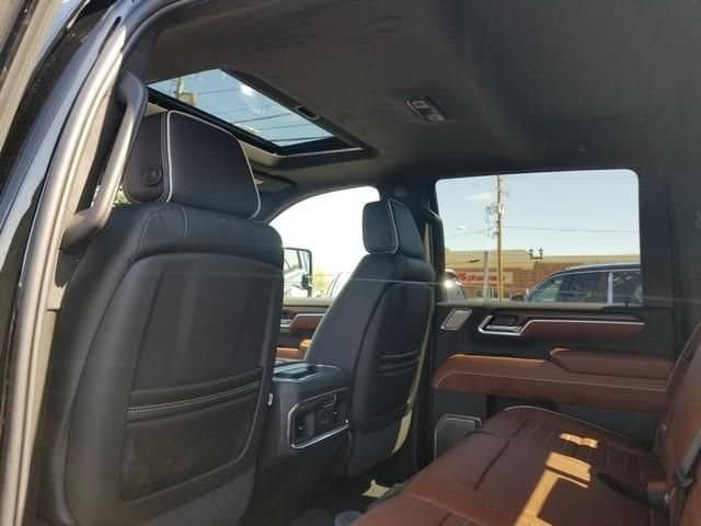 2026 GMC Sierra 2500HD Denali Ultimate - Photo 9