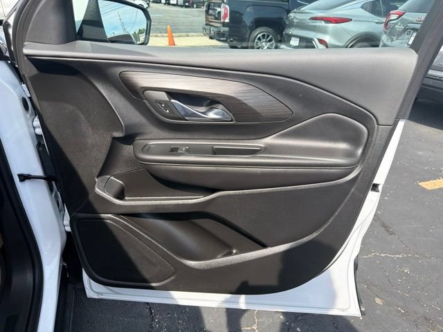 2023 GMC Terrain SLT - Photo 19