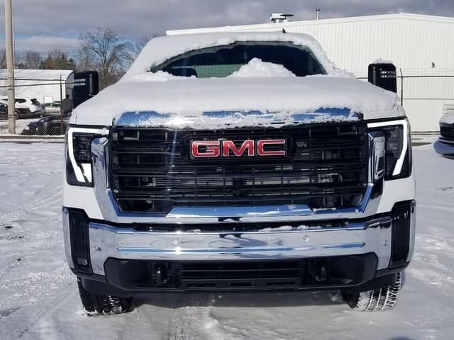 2026 GMC Sierra 2500HD Pro - Photo 2