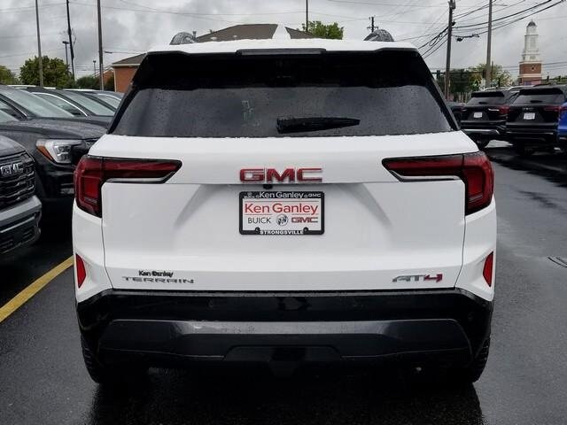 2026 Gmc Terrain AT4 photo 3