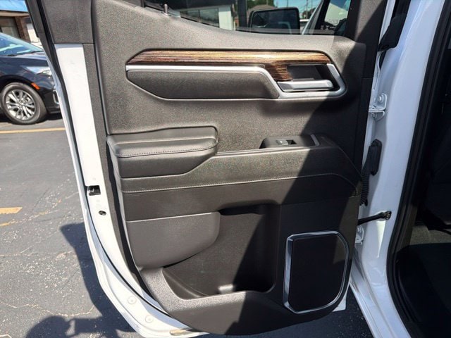 2024 GMC Sierra 1500 Elevation - Photo 12
