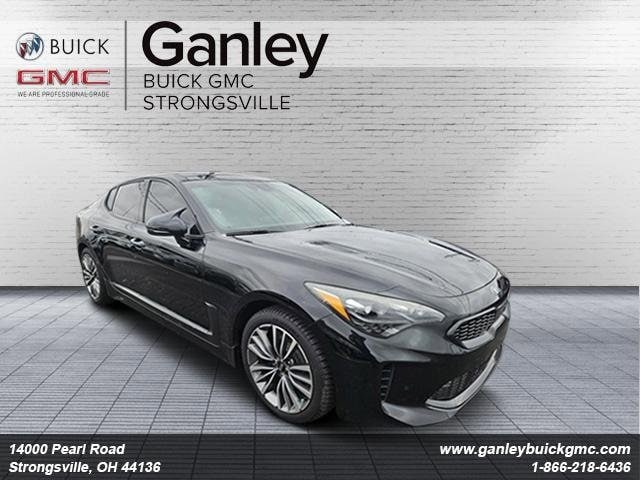 2018 Kia Stinger Premium's photo